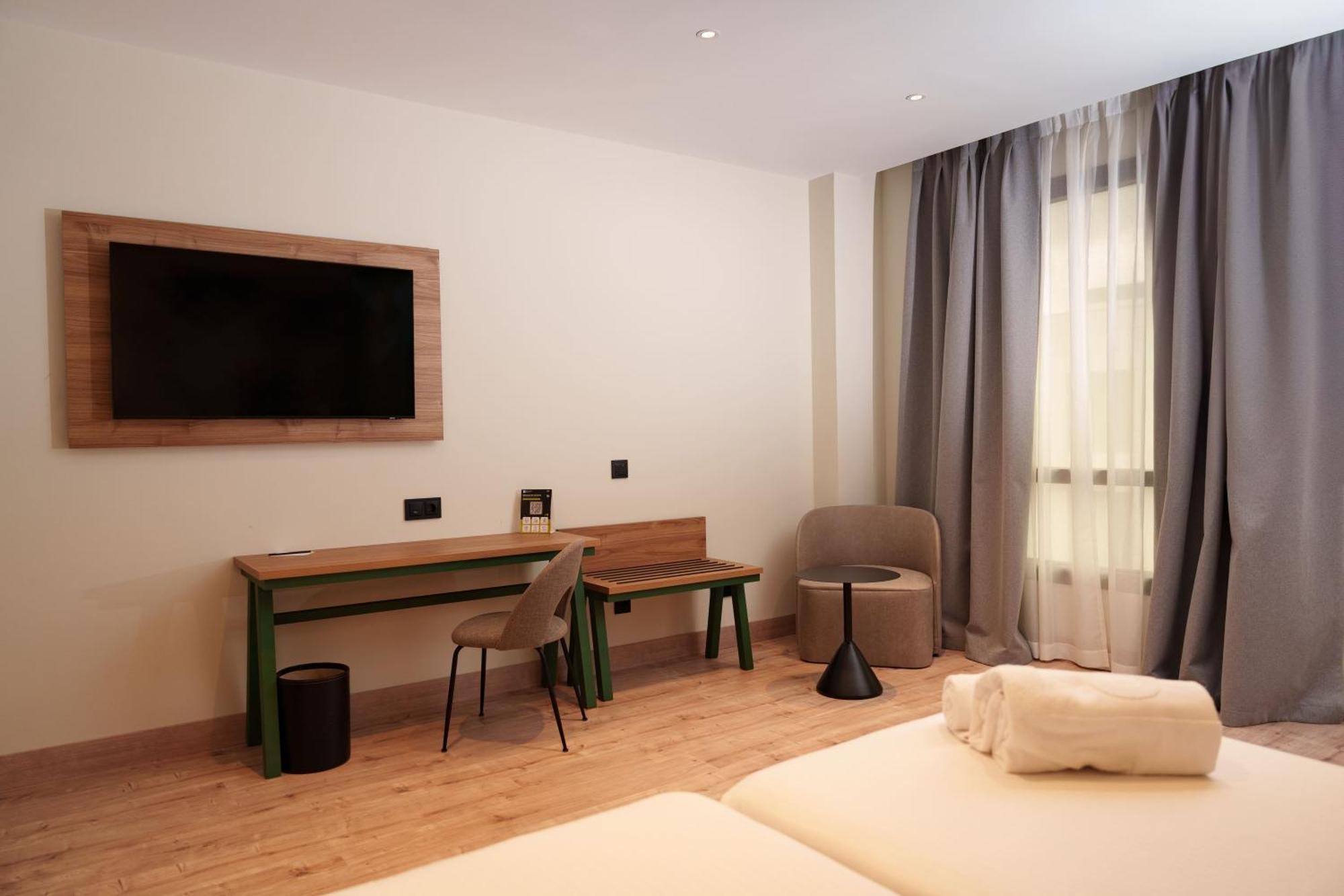 Sercotel Princesa De Eboli Pinto Ngoại thất bức ảnh